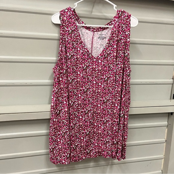 Lane Bryant Sleeveless V-neck Top 22/24 - Picture 2 of 5